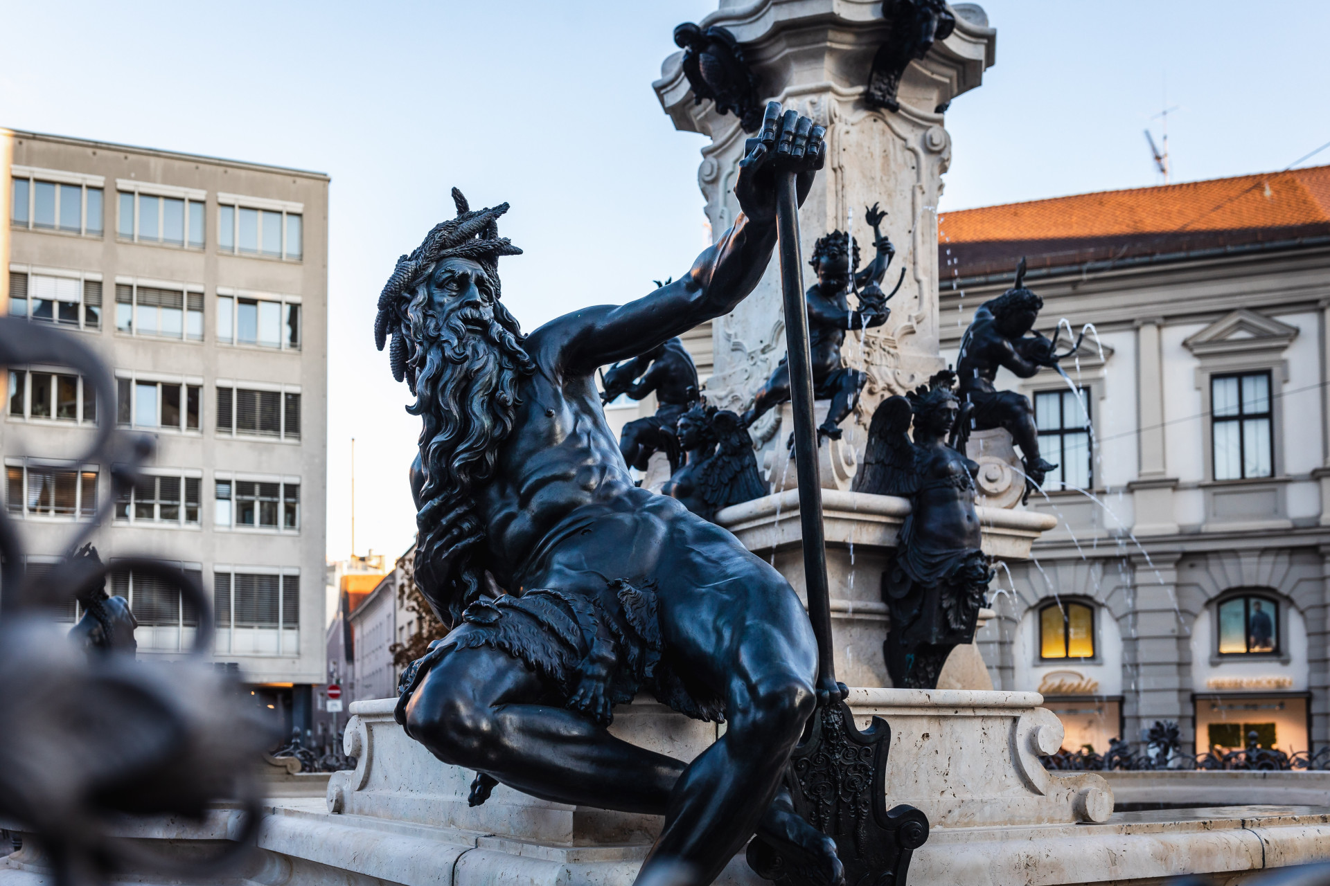 Der personifizierte Lech am Augustusbrunnen ©Martin Augsburger/Stadt Augsburg