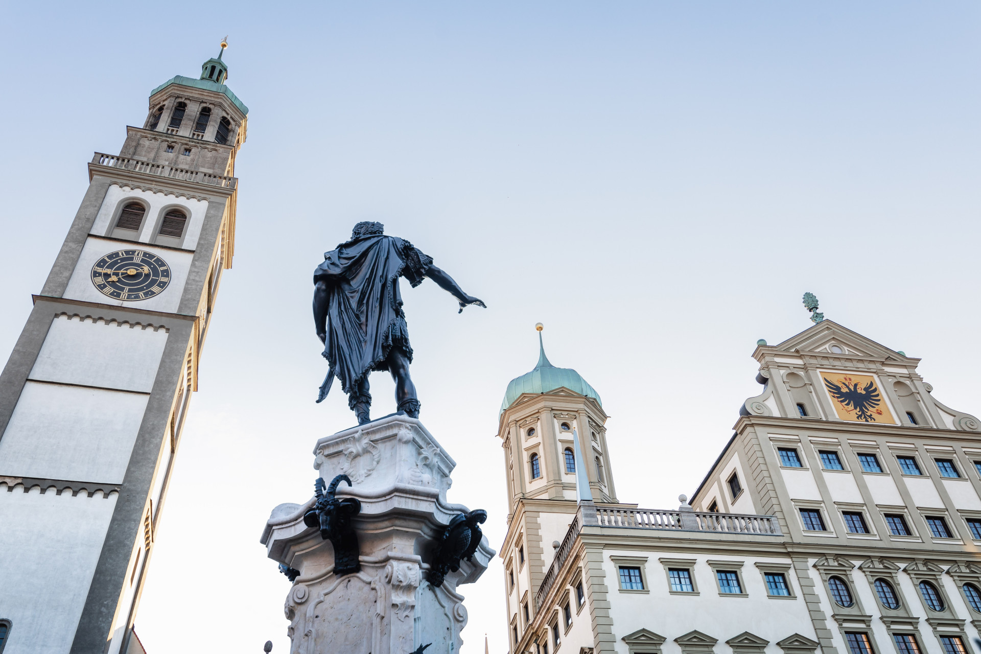 Augustusbrunnen, das Augsburger Rathaus und der Perlachturm ©Martin Augsburger/Stadt Augsburg