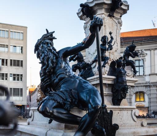 Der personifizierte Lech am Augustusbrunnen ©Martin Augsburger/Stadt Augsburg